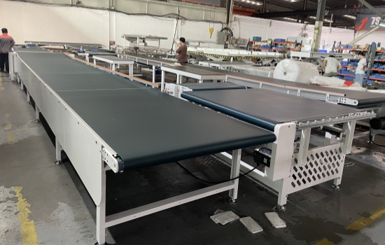 Edge Banding Machine Belt Return Line: Den automatiska 